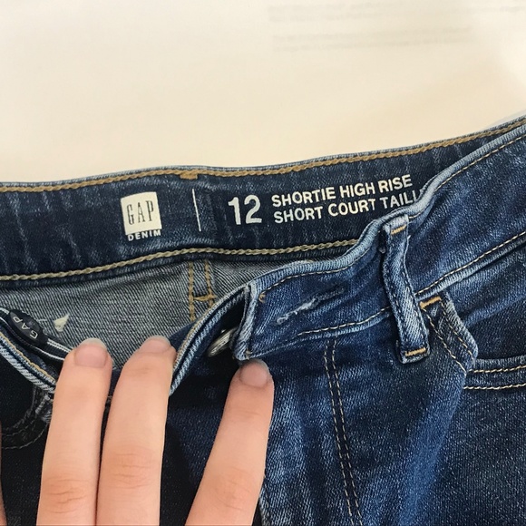 Gap kids jean shorts shortie high rise size 12 - Picture 2 of 4